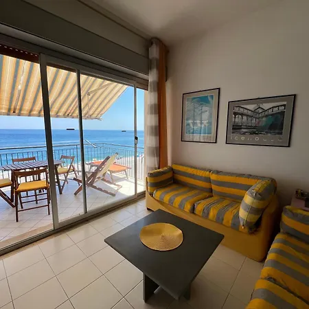 Double View Sea - Beachfront Ext Apartment *