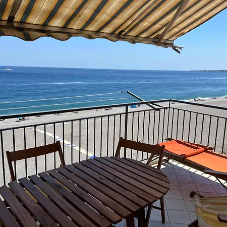 Double View Sea - Beachfront Ext *